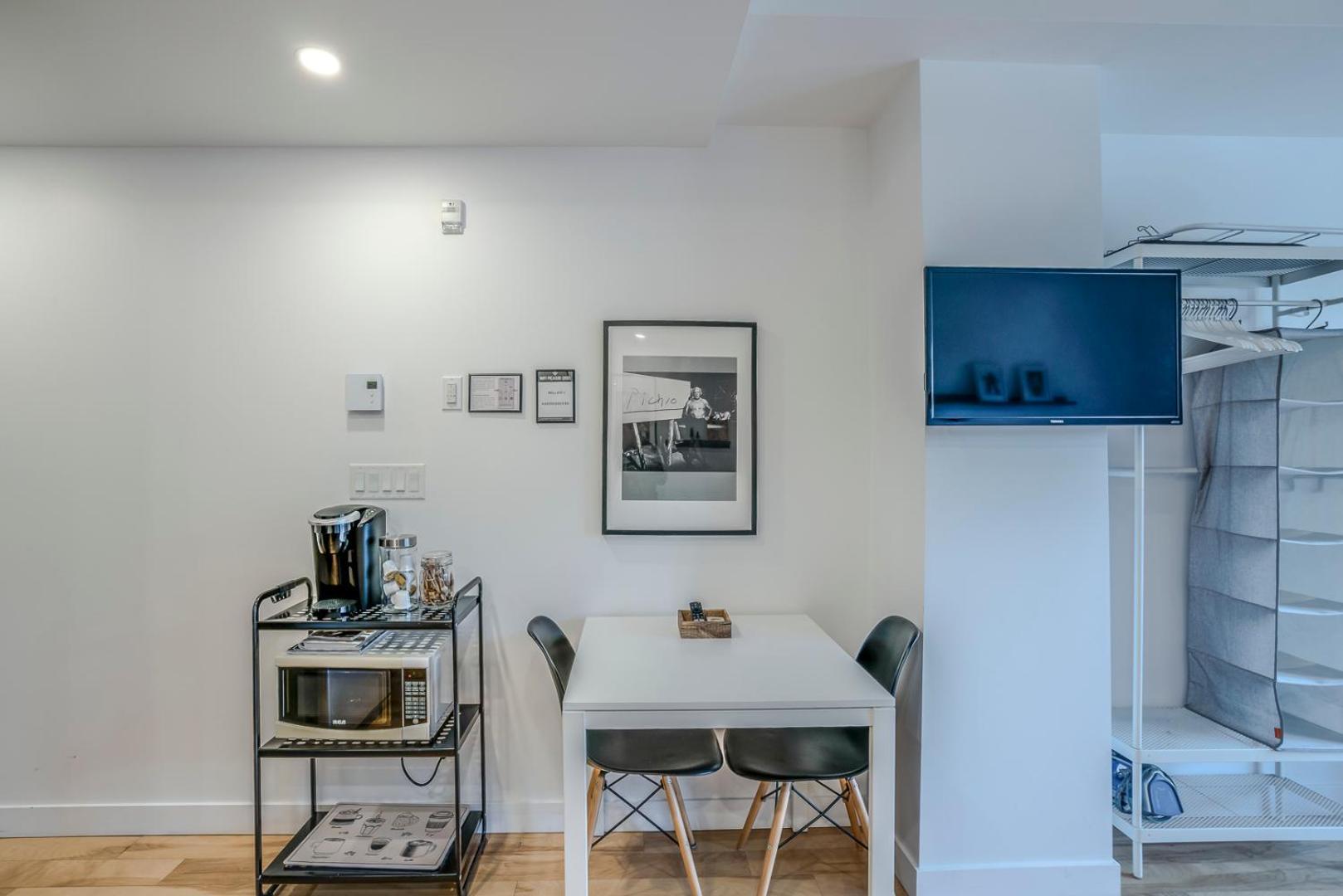 Le Studio Picasso "Parking Inclus" Québec Eksteriør bilde